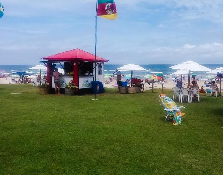 Kitnet S2 Em Torres-Rs - Na Mais Bela Praia Gaucha - Cozinha - Banheiro - Ar Condicionado - Tv Smart 32' - Wi-Fi - Estacionamento - Anfitria Superhost No Bnb Zewnętrze zdjęcie